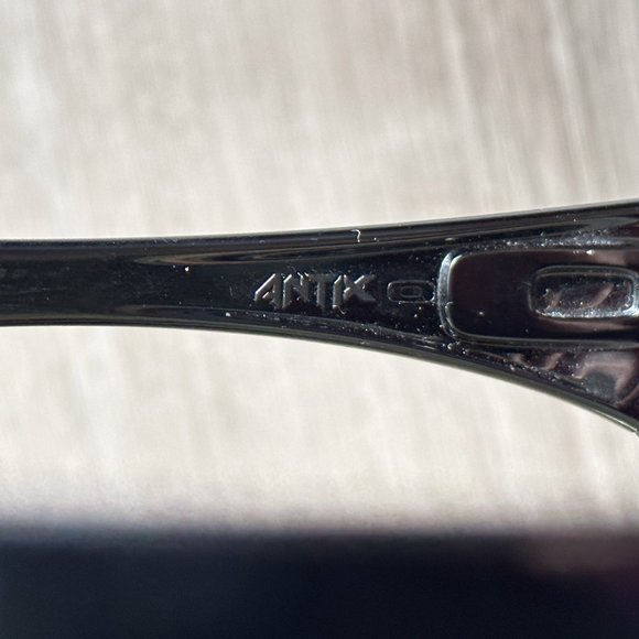 Oakley Antix 03-700 130 Black with TORCH IRIDIUM LENS Plastic Authentic Mens Sun - Picture 6 of 10